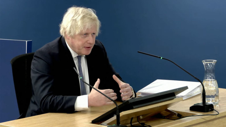 染疫後患腦炎 英國女誤認媽媽是前首相約翰遜