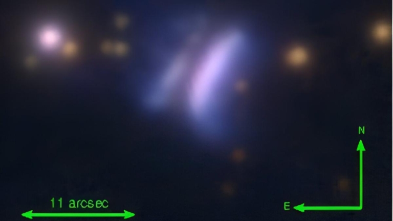 天文學家新發現一顆狀似三明治的恆星