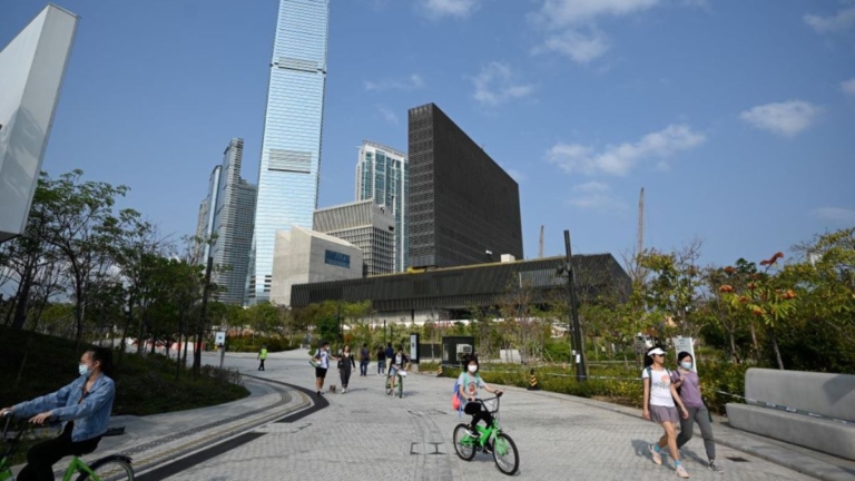 香港西九陷財困擬賣地自救 分析：治標不治本