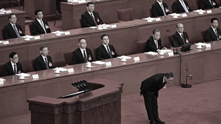 周曉輝：中共常委們為何都像太監般俯首帖耳？
