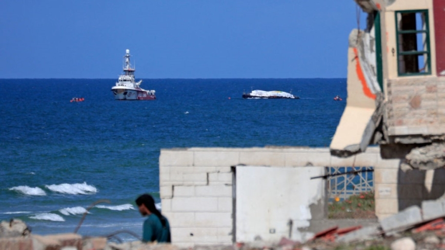 缓解人道危机 载运200吨粮食首艘紧急救援船抵加沙