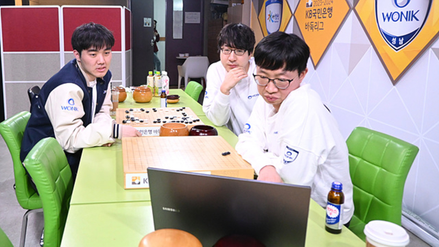 韓國圍棋聯賽第11輪：圓益隊連敗 仍五分領跑