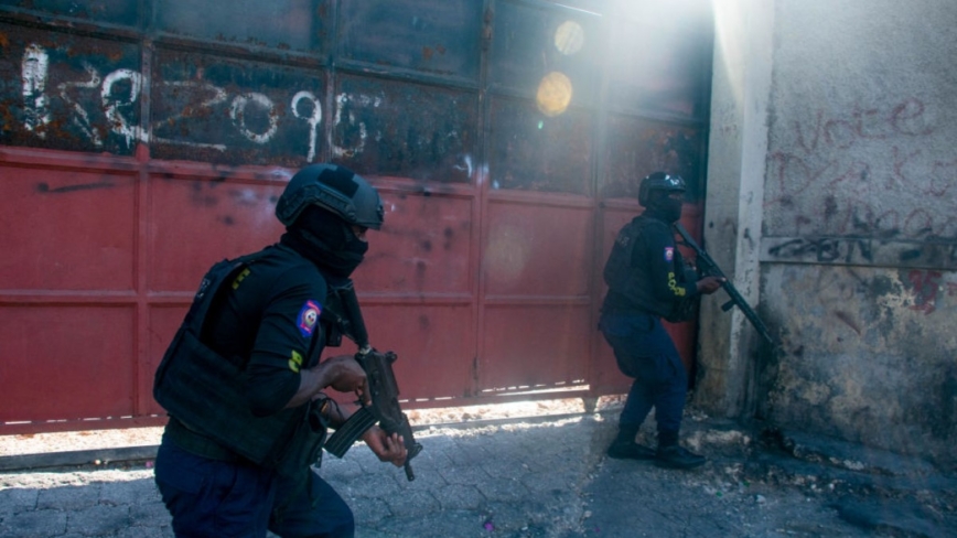 海地首都太子港枪声再响 逾3万人逃离