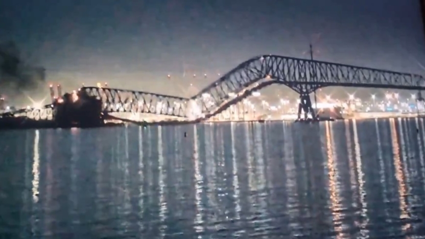 貨輪撞毀巴爾的摩大橋 橋段起火坍塌車輛落水