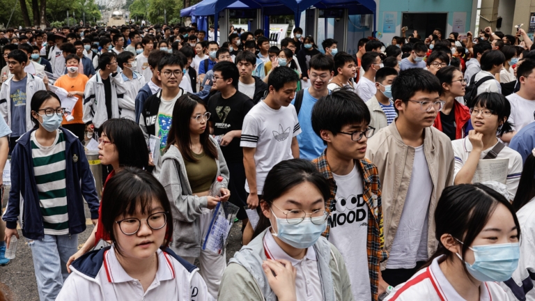 河南學校逼學生放棄中考 知情人：根源在教育體制