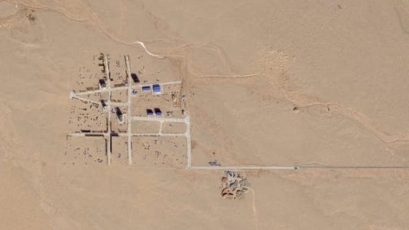 卫星图像：中共在内蒙古复制台北总统府