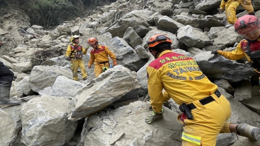 花莲地震砂卡礑步道6人失联 寻获一男一女埋乱石堆