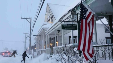 【美國聚焦】倒春寒 美11州風暴警報 新英格蘭積雪達2呎