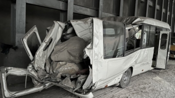 晶英司機憶落石砸車 帶著一車人衝進明隧道躲過一劫