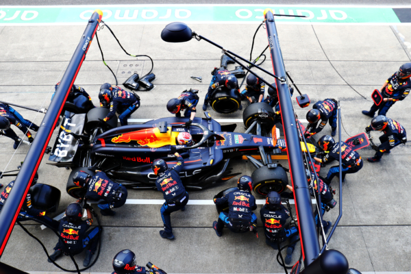 SUZUKA, JAPAN - APRIL 07: Max Verstappen of the Netherlands driving the (1) Oracle Red Bull Racing RB20 makes a pitstop during the F1 Grand Prix of Japan at Suzuka International Racing Course on April 07, 2024 in Suzuka, Japan. (Photo by Peter Fox/Getty Images)