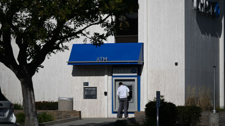 美商店銀行卡盜刷器頻現 FBI有幾點重要提示