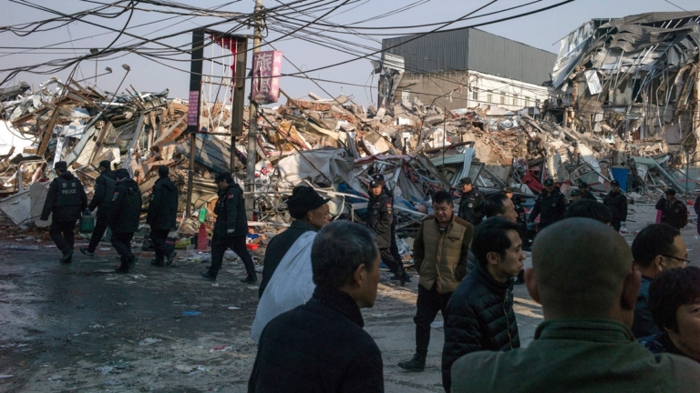 中共強拆 多地爆維權 有業主被警察暴打