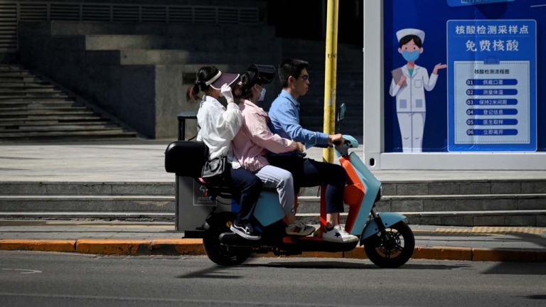 中共擬禁用電單車車載充電器 網上罵聲一片