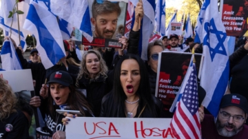 美校園反猶抗議 學生舉以色列旗籲阻仇恨
