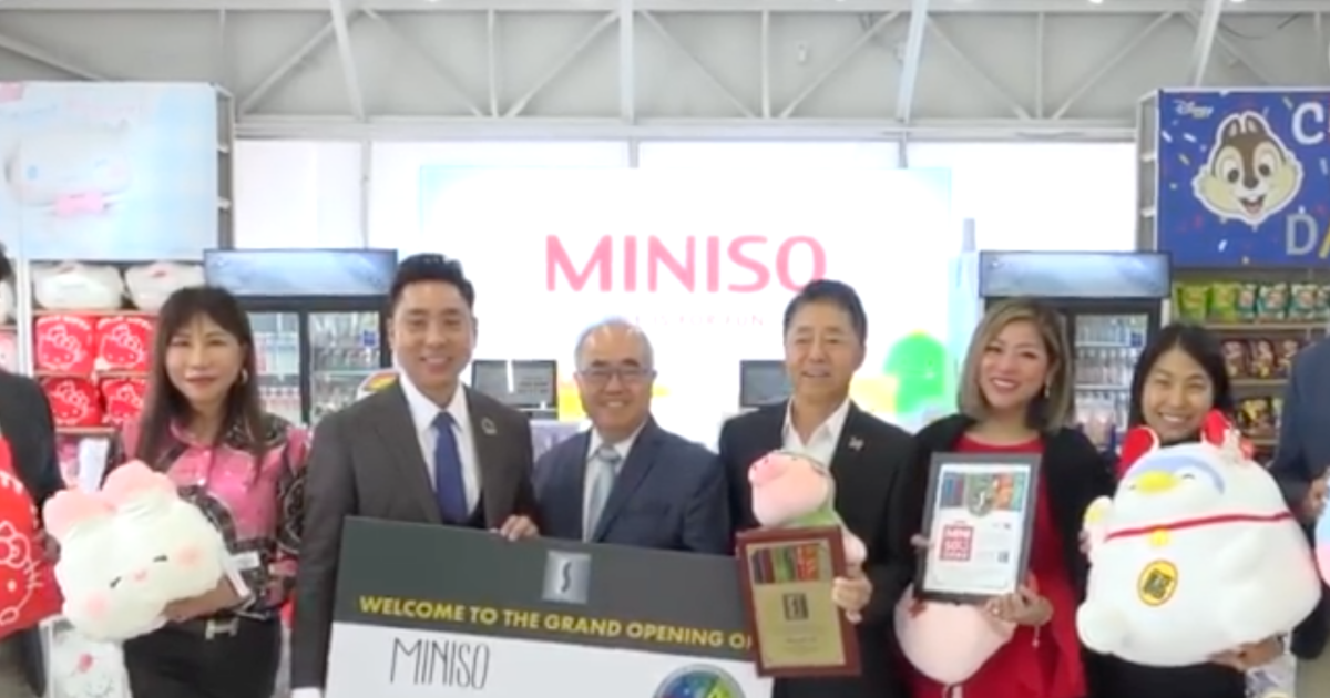 MINISO Opens New Store in Houston’s Chinatown, Southwest Management Committee Celebrates