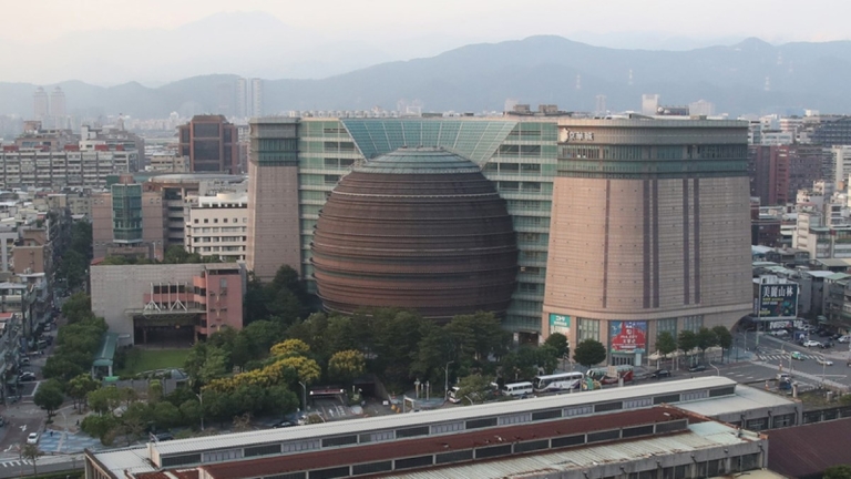 京華城、北士科爭議延燒 柯文哲遭列被告