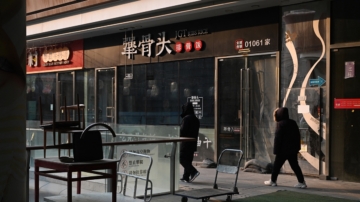 中国餐饮业掀倒闭潮 “餐饮收尸人”生意火爆