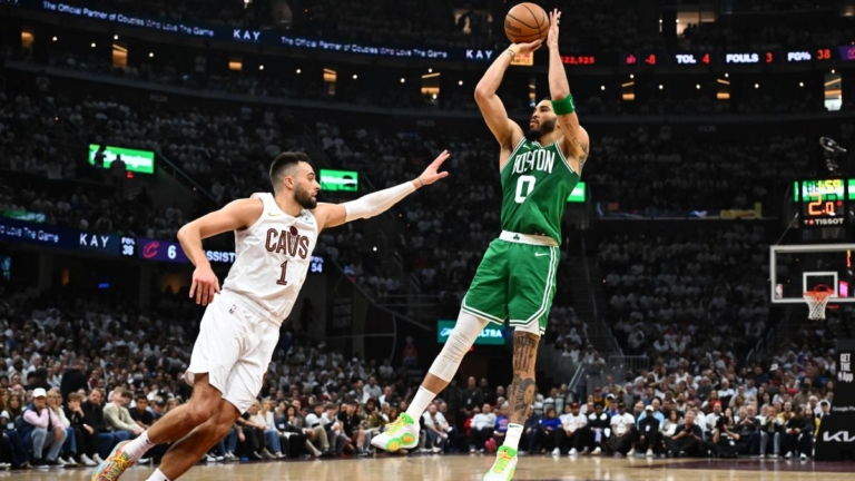 NBA：季後賽精彩紛呈 連演「天王山」對決