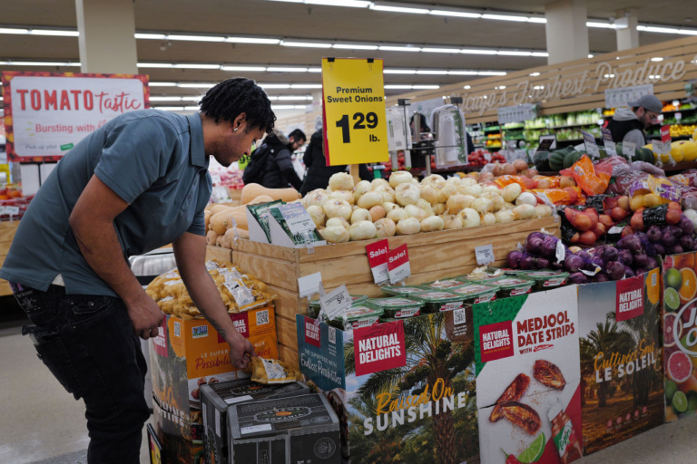 美國食品雜貨價格出現回落 近一年來首見