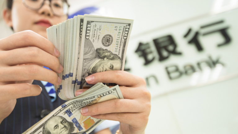 中國資本外流加劇 4月飆至2016年以來最高
