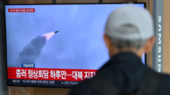 【新唐人快報】運載火箭飛行途中爆炸 朝鮮發射偵察衛星失敗