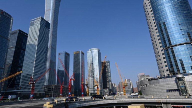 空置率飆升 稅務所老闆：中國寫字樓市場崩了