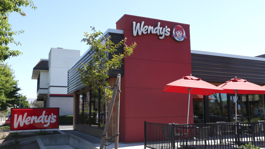 庆国家汉堡日 Wendy’s推出1美分汉堡优惠活动