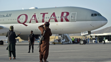 【财经简讯】卡塔尔航空下大订单 韩国总统批准钻探东海油气