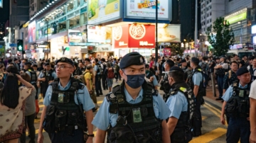 【中国1分钟】多国驻港总领事现身维园 悼念六四35周年