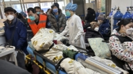 中國疫情持續升溫 猝死高發 病毒專家解析