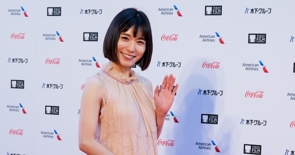 Japanese Actress Matsuoka Mayu and Hey! Group Member Arioka Daiki Announce Marriage