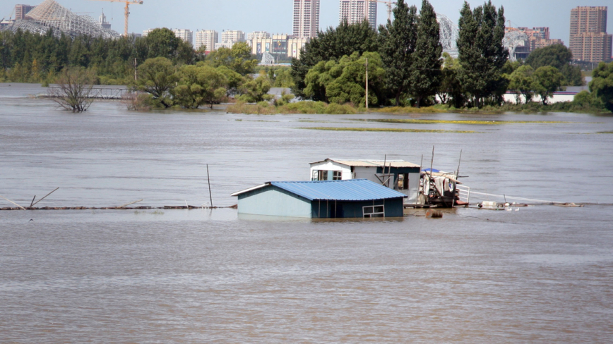 6月14日兩岸掃描 酷暑 極旱 洪水 狂風 中國各地慘遇各種極端天氣