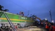 印度再發生火車相撞事故 至少15人死亡
