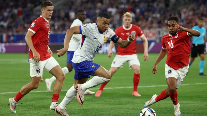 欧洲杯：比利时爆冷输球 法国艰难取胜