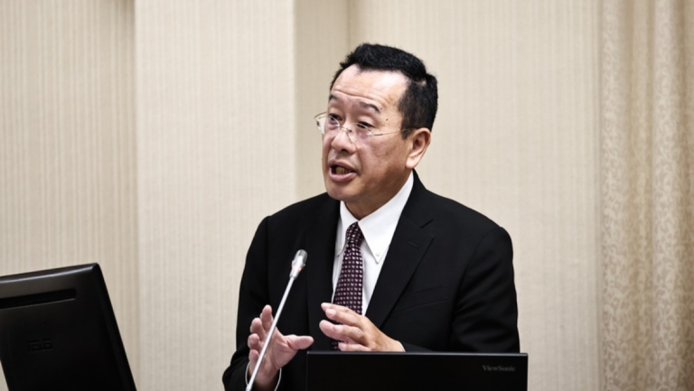 中共航母出沒第二島鏈 顧立雄：擴張主義本質