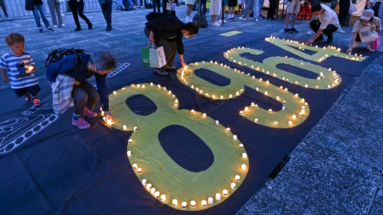 【中國一分鐘】蘭州大學「8964」人畢業 校方急刪畢典通知