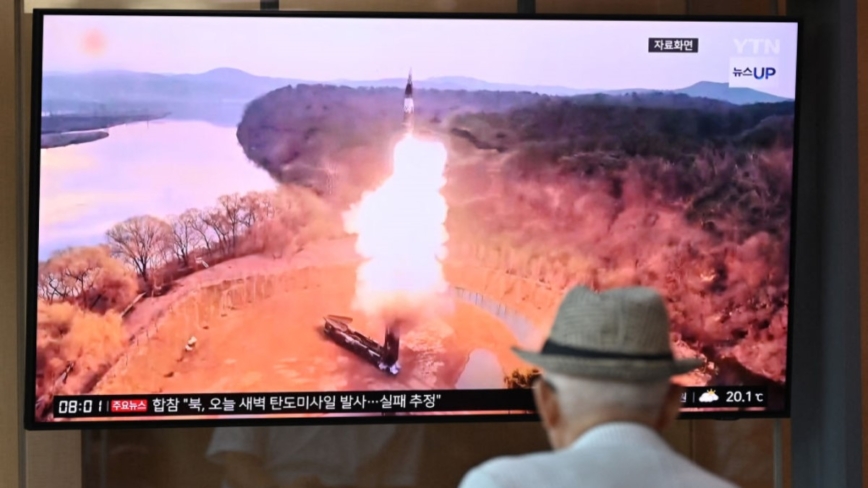 疑燃料烧不完全 朝鲜试射飞弹途中爆炸