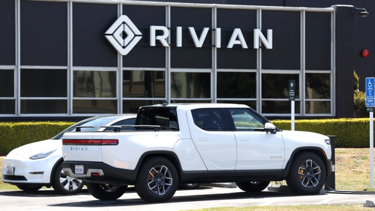【財經簡訊】大眾最高投資Rivian 50億