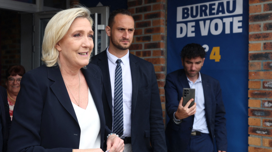 法国会选举首轮 出口民调：“国民联盟”领先
