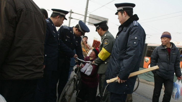 【禁闻】财政吃紧 中国多地取消城管部门