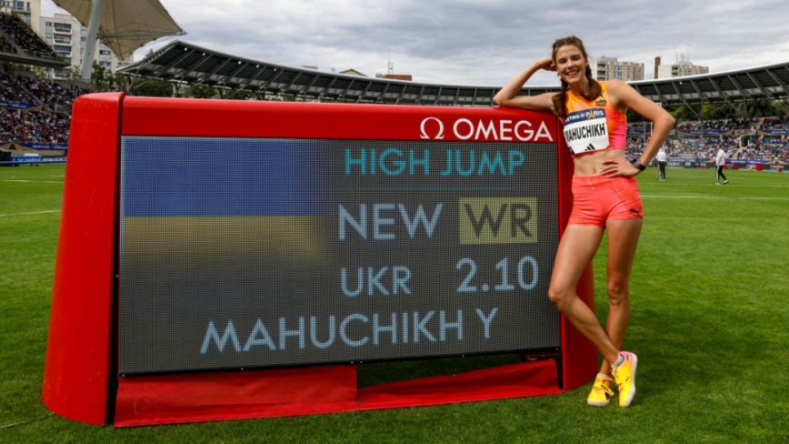 刷新37年來世界紀錄 烏克蘭跳高女將躍過2公尺10