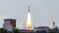 歐洲新一代火箭成功首飛 挑戰馬斯克SpaceX