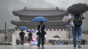 梅雨季豪雨不断 韩国首都圈多处发布洪水警报