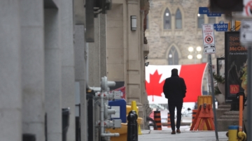 中共密集攻擊加拿大華人 議員促開緊急會議