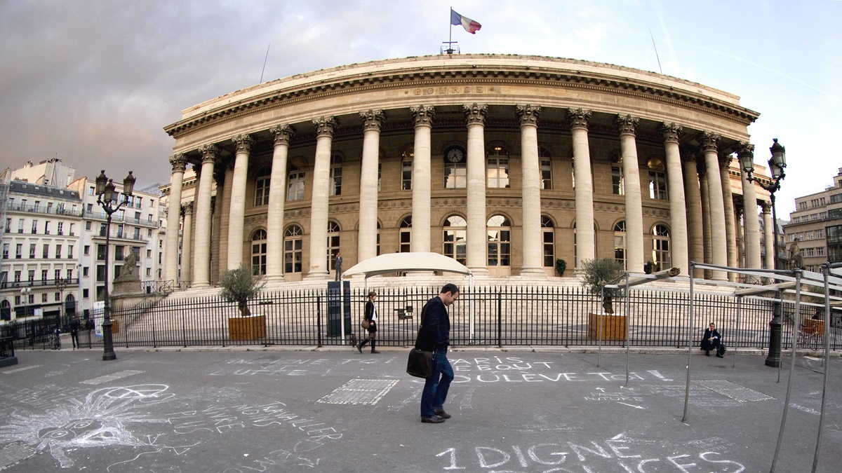 巴黎奥运在即史上最大“美国队之家”向公众开放| 奥运开幕| 巴黎证券交易所| 布隆尼亚特宫| 新唐人电视台