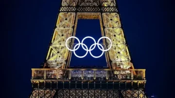 直播：2024奥运开幕当天的巴黎