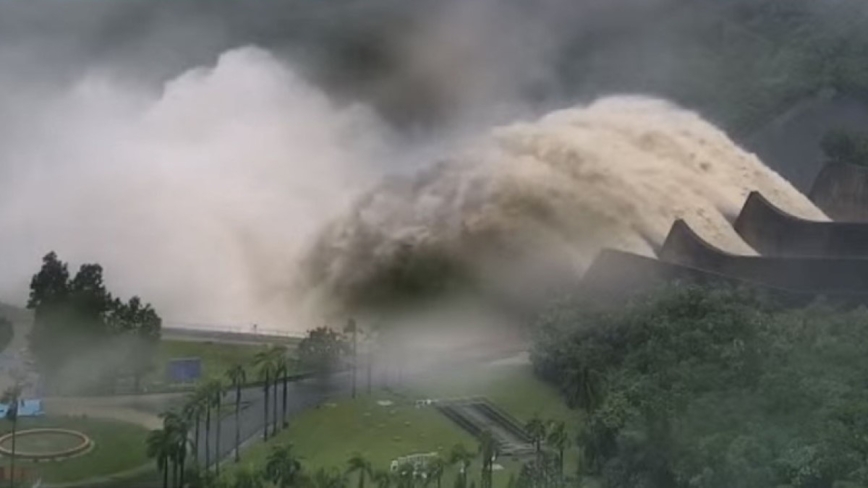 台风带来丰沛雨量 曾文水库不到4天放掉1座水库容量