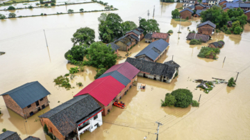 湖南东北多地水库泄洪导致洪水氾滥