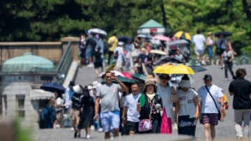 日本连日高温 发生老者倒卧路旁疑中暑不治