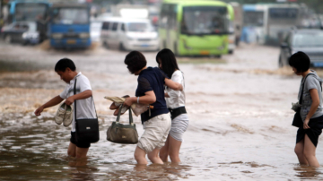 大连暴雨两人溺亡 大陆多地洪灾民众苦不堪言